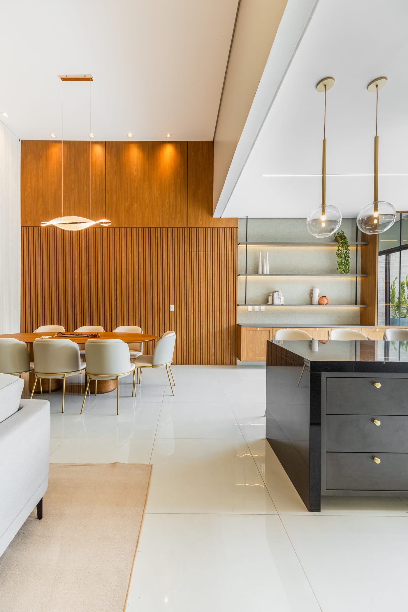 Salas e cozinha — Residência P&K