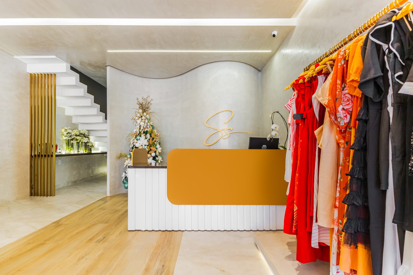 SS Clothing — interior